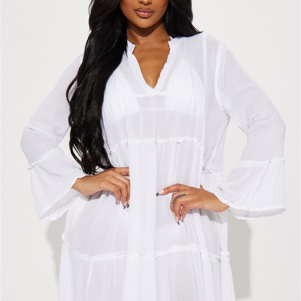 Elegant White Women's Swim Cover-Up